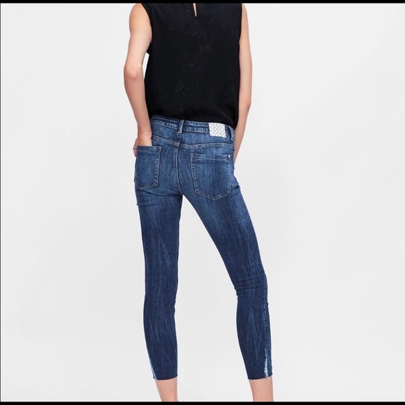 Zara Skinny Jeans - Picture 2 of 5